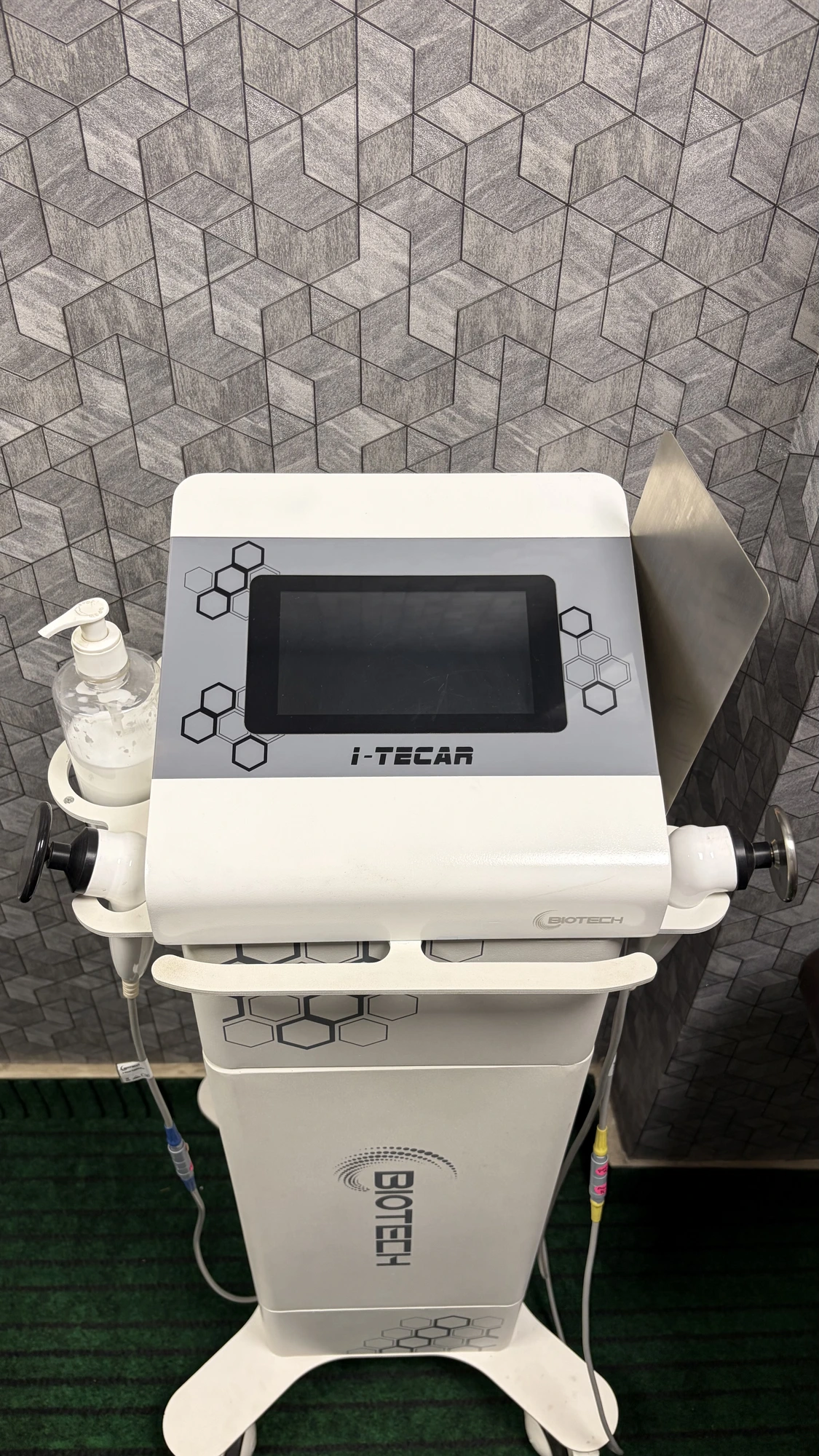 i-TECAR therapy machine used at Physio Hyve Clinic for pain relief and tissue recovery