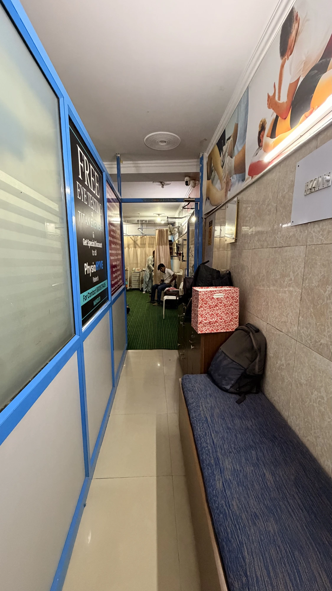Patient waiting area with seating bench at Physio Hyve Clinic